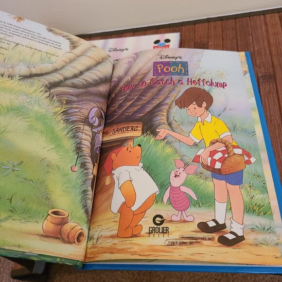 Six Disney Hardcover Books - Picture 6 of 16